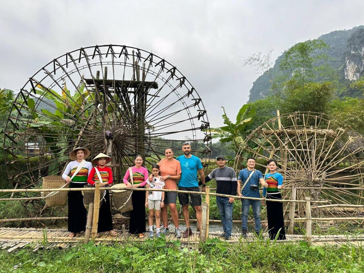 Oh Pu Luong Homestay Huong Ba Thuoc Exterior foto