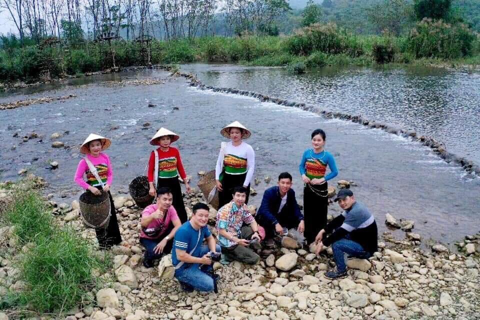 Oh Pu Luong Homestay Huong Ba Thuoc Exterior foto