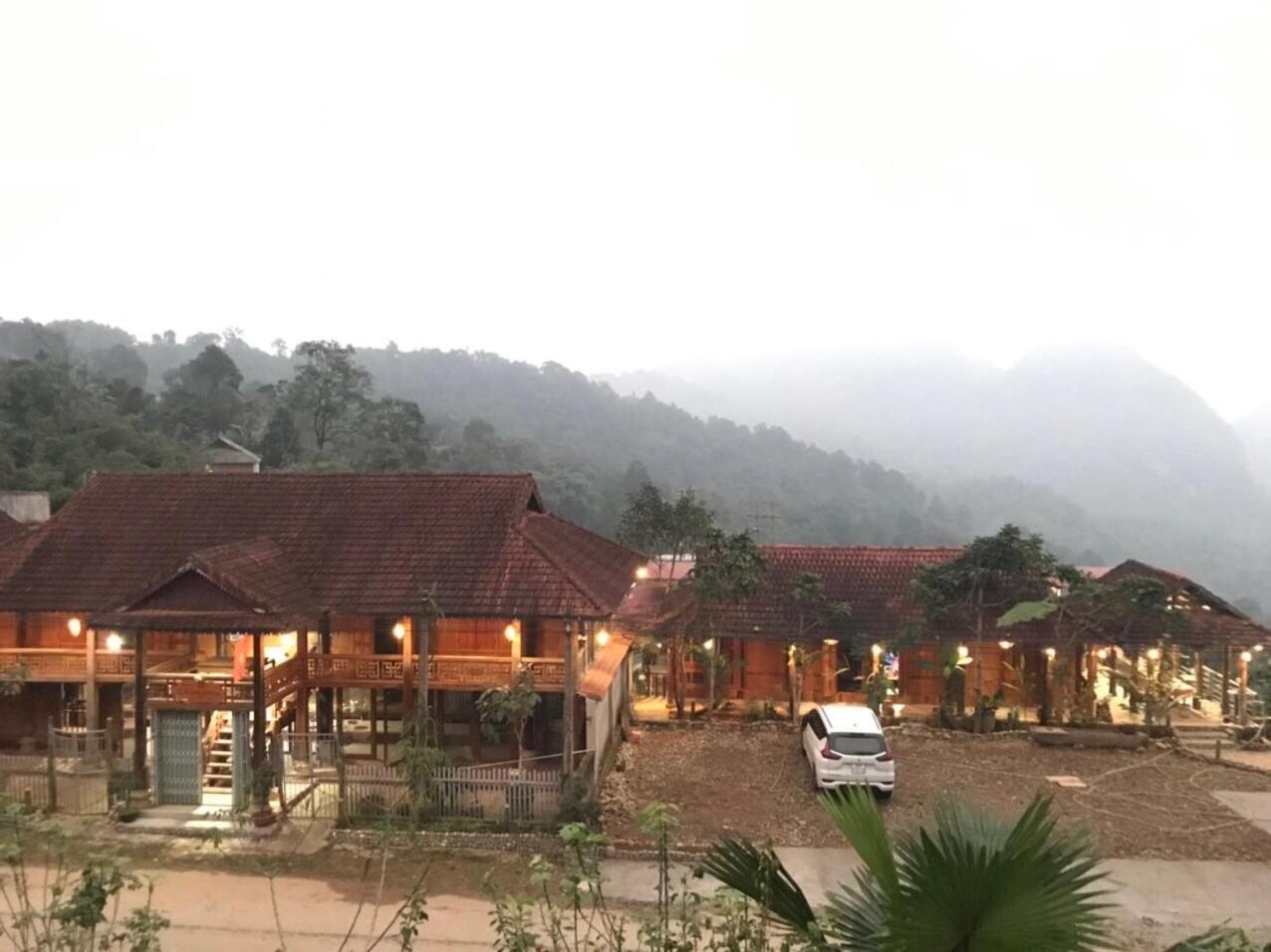 Oh Pu Luong Homestay Huong Ba Thuoc Exterior foto